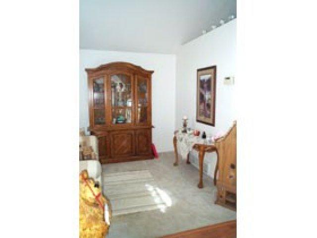 1083 N 300 E, Layton, UT 84041 — photo 2