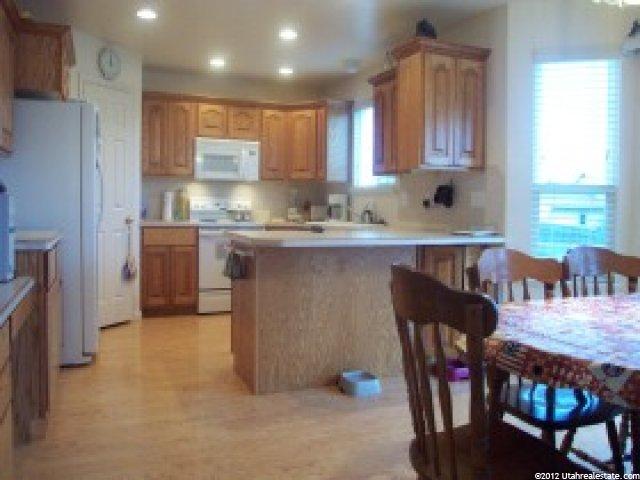 1223 N 100 E, Harrisville, UT 84404 — photo 2