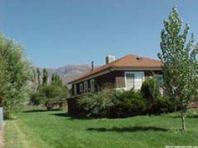 451 Whitesides St, Layton, UT 84041 — photo 2