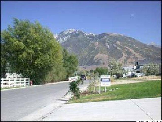 327 Redberry Rd, Draper, UT 84020 — photo 8