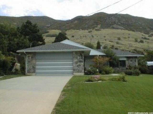 534 N 100 E, Farmington, UT 84025 — photo 2