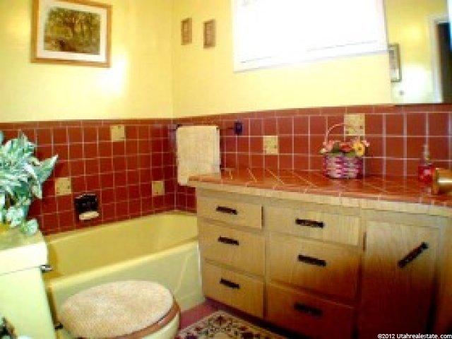 82 E Center St, Lewiston, UT 84320 — photo 2