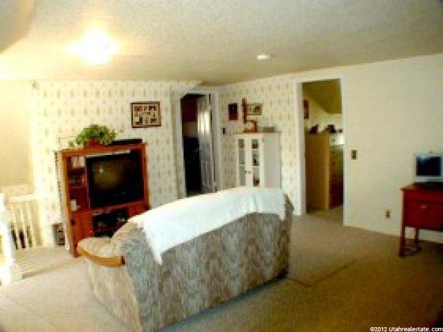 82 E Center St, Lewiston, UT 84320 — photo 8