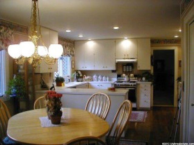 5150 S 2050 E, Holladay, UT 84117 — photo 2
