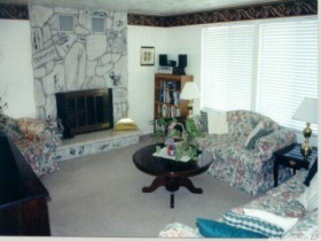 11182 Sandy Creek Dr, Sandy, UT 84094 — photo 2