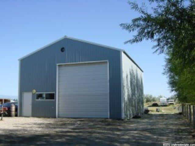4303 W 2425 N, Hooper, UT 84315 — photo 2