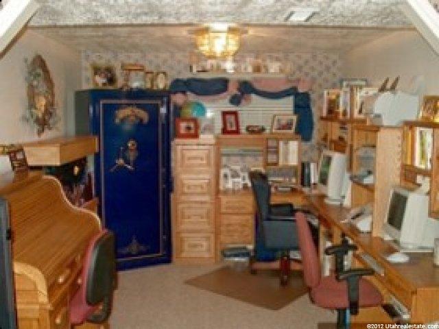2055 N 2150 E, Layton, UT 84040 — photo 5