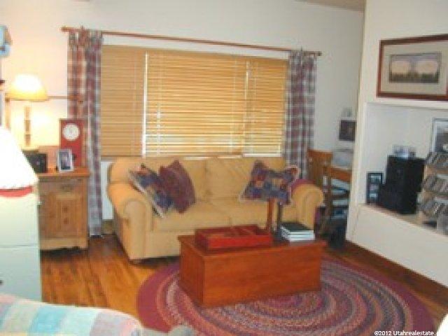 7564 S 1000 E, Midvale, UT 84047 — photo 2