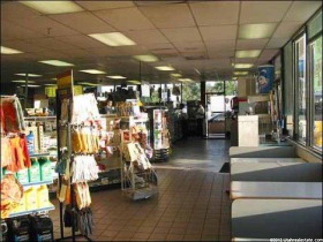 1716 S Main St, Clearfield, UT 84015 — photo 3