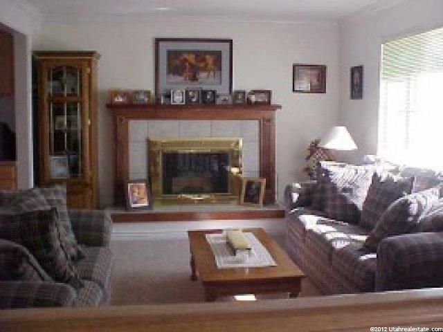 1107 Saphire Dr, Sandy, UT 84094 — photo 2