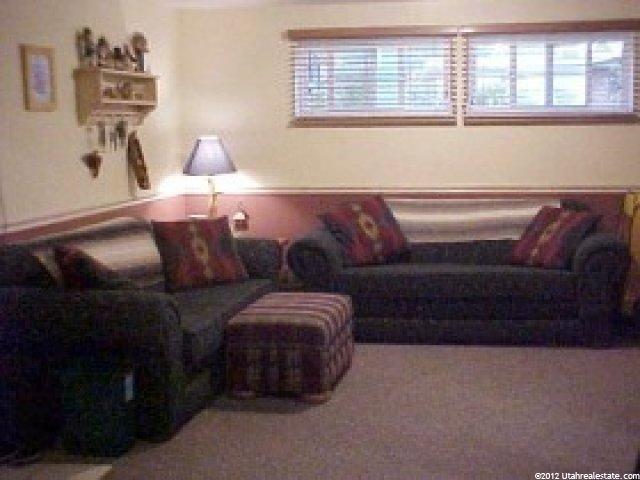 1107 Saphire Dr, Sandy, UT 84094 — photo 4