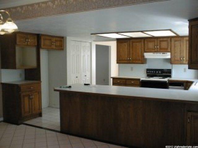 2009 N 150 E, Centerville, UT 84014 — photo 6