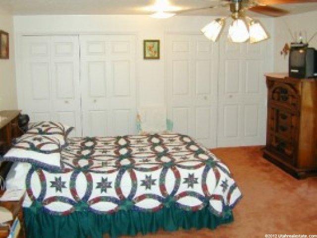 594 E 100 N, Kaysville, UT 84037 — photo 4