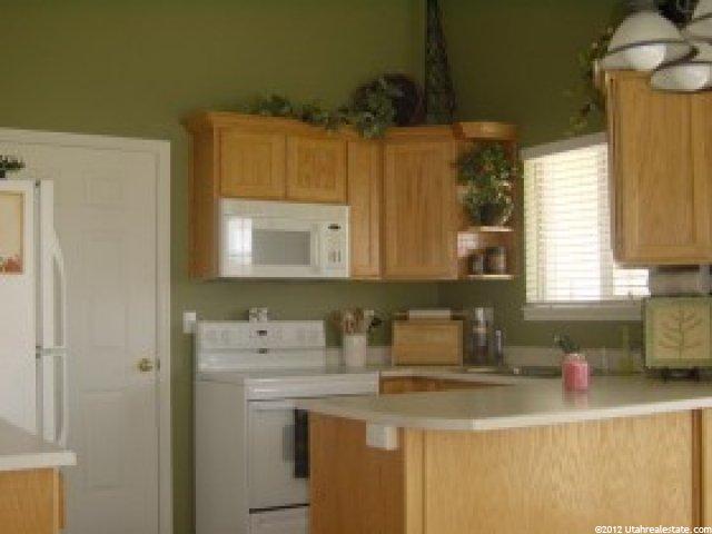 785 W 150 N, Hyrum, UT 84319 — photo 2
