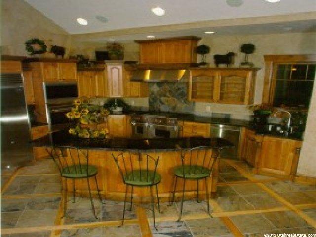 3321 E Glacier Ln, Sandy, UT 84092 — photo 4