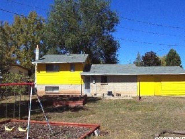 2075 Clara St, Layton, UT 84041 — photo 2