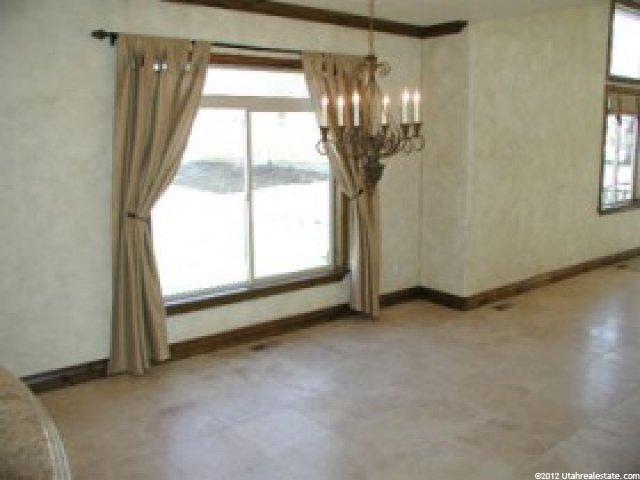 9549 S Candle Tree Ln, Sandy, UT 84092 — photo 5