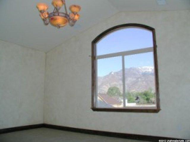 9549 S Candle Tree Ln, Sandy, UT 84092 — photo 6