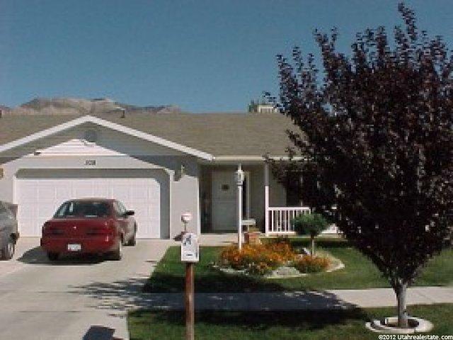 528 Downs Dr, Ogden, UT 84404 — photo 2