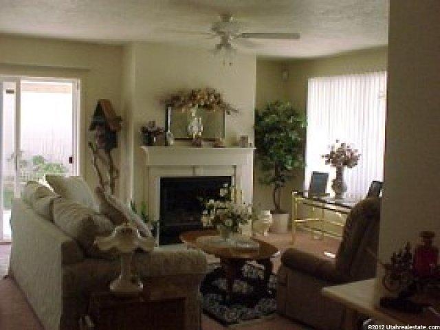 528 Downs Dr, Ogden, UT 84404 — photo 3