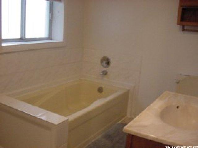 3910 W 6000 S, Roy, UT 84067 — photo 3