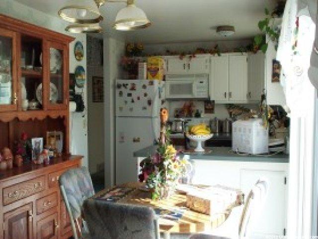 10681 Savannah Dr, Sandy, UT 84094 — photo 3