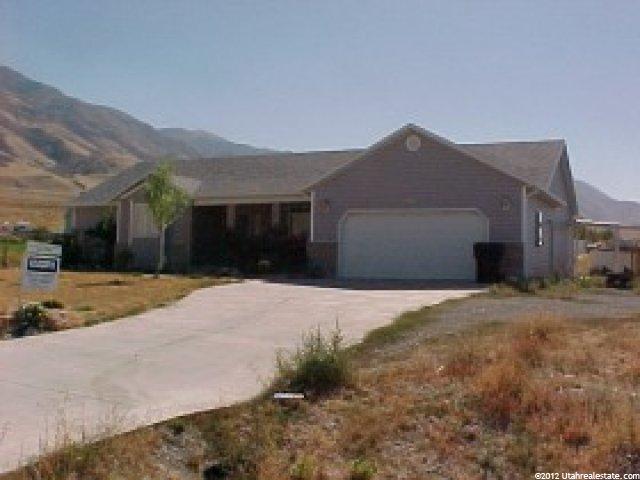 1950 Pebble Cir, Lake Point, UT 84074 — photo 2