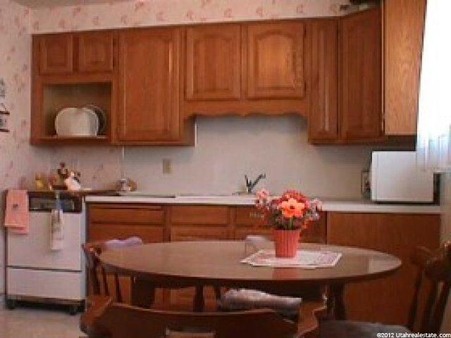384 Princeton Dr, Midvale, UT 84047 — photo 4