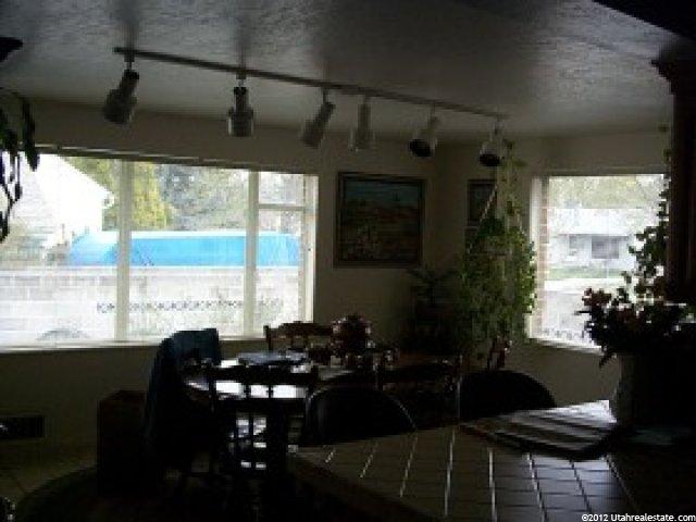 5442 Avalon Dr, Murray, UT 84107 — photo 4
