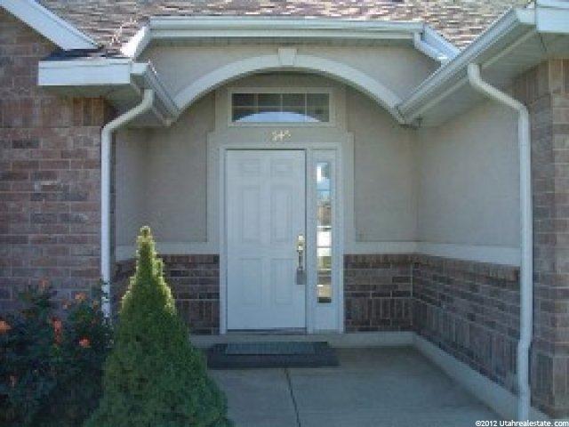545 Willow Bend Ln, Layton, UT 84041 — photo 2