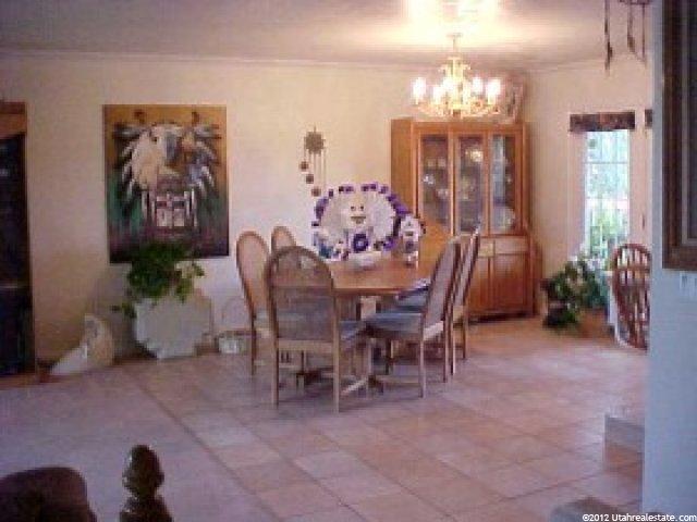 11042 Susan Dr, Sandy, UT 84092 — photo 3