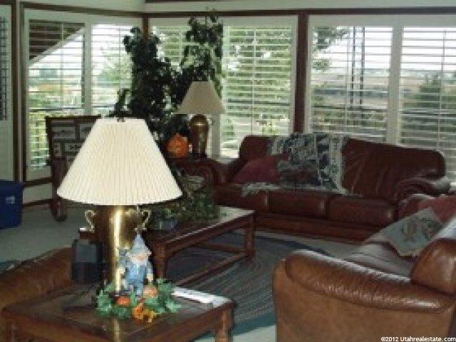 531 Edgehill Dr, Providence, UT 84332 — photo 5