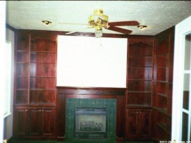 212 Larsen Ln, Layton, UT 84041 — photo 5