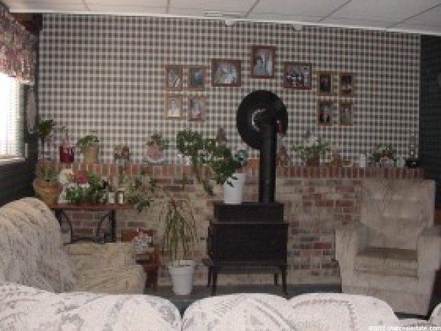 546 S 200 E, Nephi, UT 84648 — photo 5