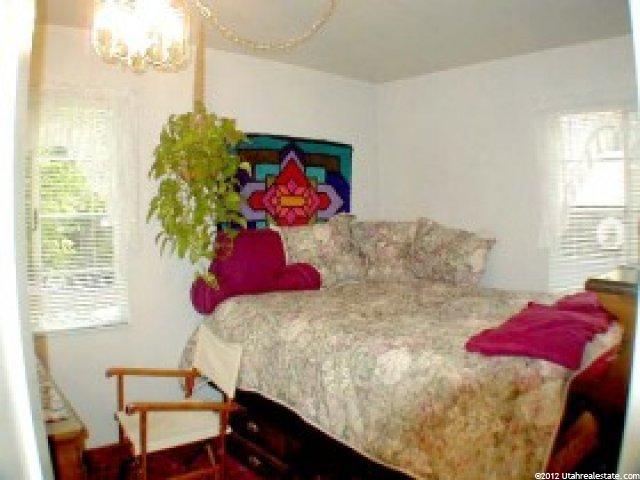 1019 Bonneville Ave, Logan, UT 84341 — photo 4