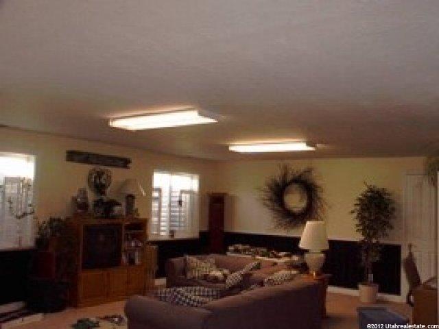 340 S 100 E, Hyrum, UT 84319 — photo 4