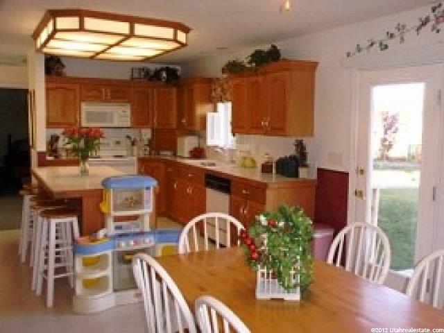 340 S 100 E, Hyrum, UT 84319 — photo 5