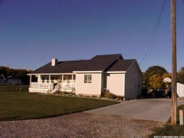 340 S 100 E, Hyrum, UT 84319 — photo 8