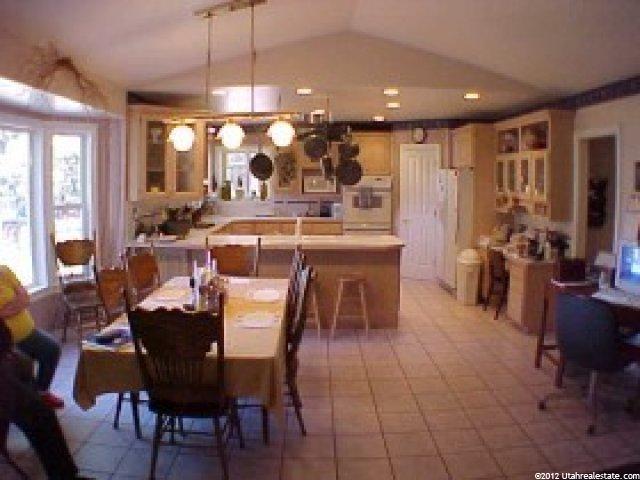 2451 E Cherry Ln, Layton, UT 84040 — photo 3
