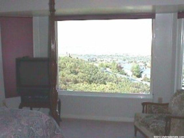 3758 Huntington Dr, Bountiful, UT 84010 — photo 6