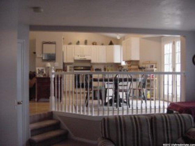 634 Apple Tree Dr, Sandy, UT 84070 — photo 4