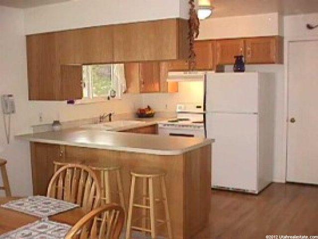 289 Angel St, Sandy, UT 84070 — photo 2