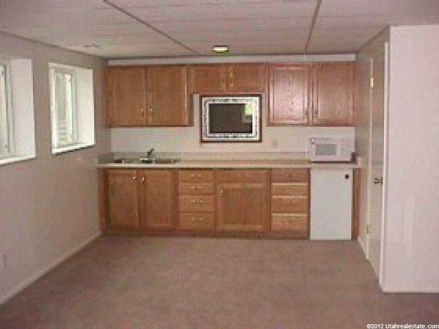 289 Angel St, Sandy, UT 84070 — photo 4