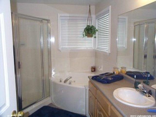 589 W 925 N, Centerville, UT 84014 — photo 6
