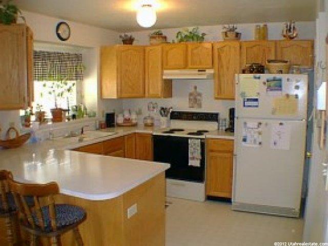 9865 Geode Cir, Sandy, UT 84094 — photo 4