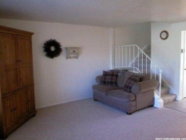 942 Bristol Rd, Fruit Heights, UT 84037 — photo 2