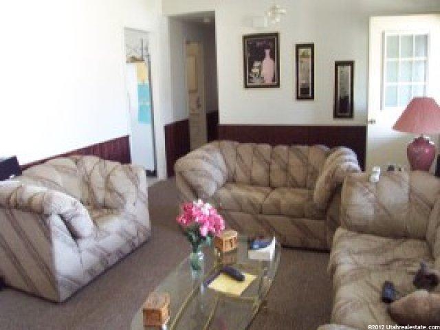 375 S 7700 E, Huntsville, UT 84317 — photo 2
