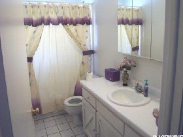 375 S 7700 E, Huntsville, UT 84317 — photo 4