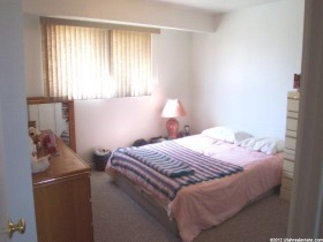 375 S 7700 E, Huntsville, UT 84317 — photo 5