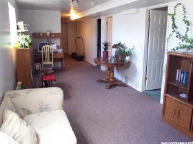 375 S 7700 E, Huntsville, UT 84317 — photo 7